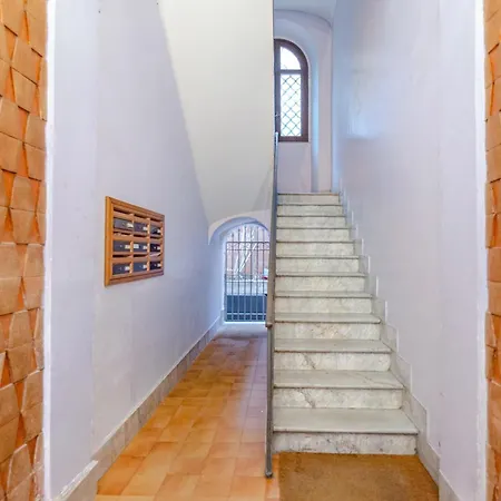 Domus Dell'arancio Апартаменты Рим